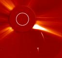 Пара околосолнечных комет направляется к солнечной короне. Они больше не появятся с другой стороны от Солнца.